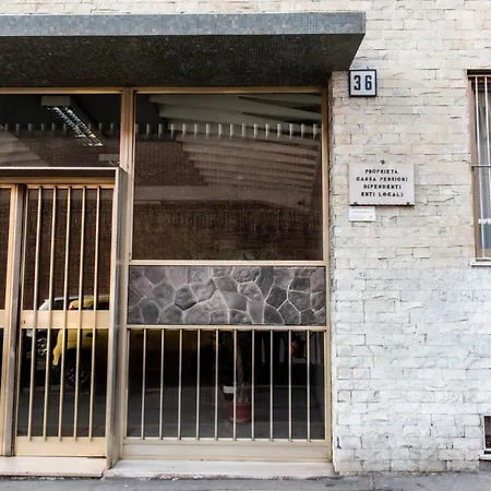 Apartament Luminoso E Ampio Laterani36 Rzym