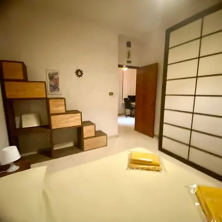 Laterani36 Elegante 3 Camere, Sopra Metro Porta Metronia Apartment Rome